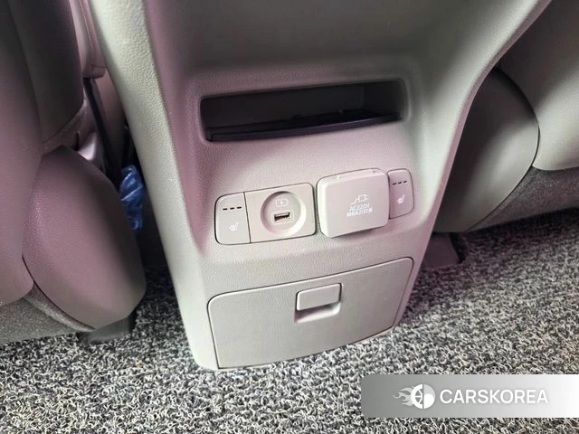 Kia All New Carnival id 4558046 из Кореи 8