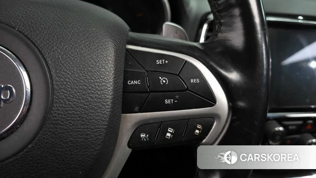 Jeep Grand Cherokee id 3924512 из Кореи 8