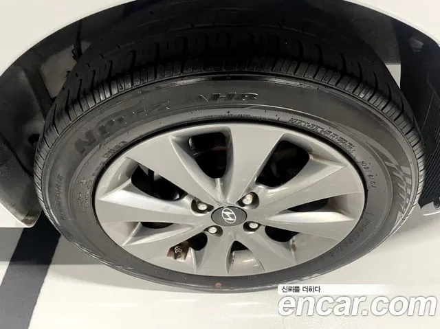 Hyundai Accent (New type) id 2924799 из Кореи 8