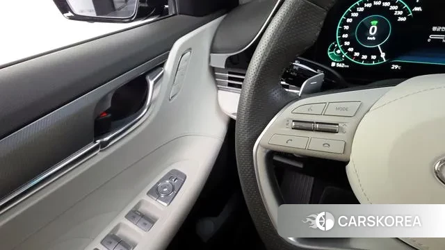 Hyundai The New Grandeur IG Hybrid id 2998999 из Кореи 8