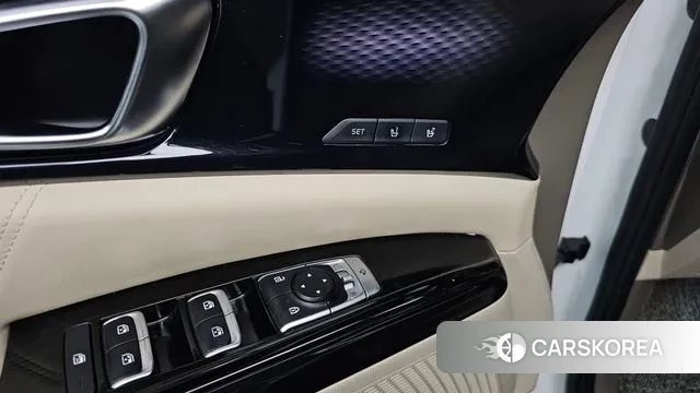 Kia Carnival 4th generation id 3008439 из Кореи 8