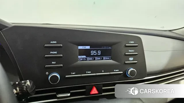 Hyundai Avante (CN7) id 3343488 из Кореи 8