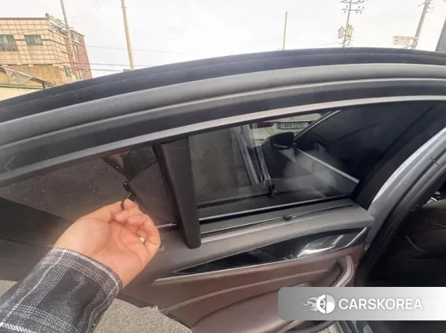 BMW 5 Series (G30) id 3728641 из Кореи 8