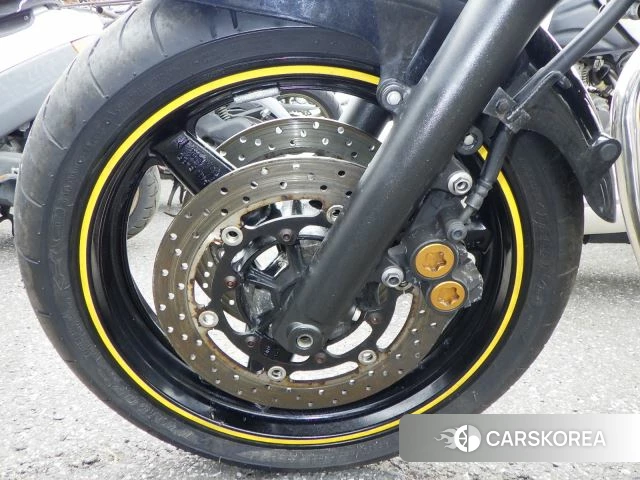 Yamaha XJR 1300 id 3945295 из Японии 8