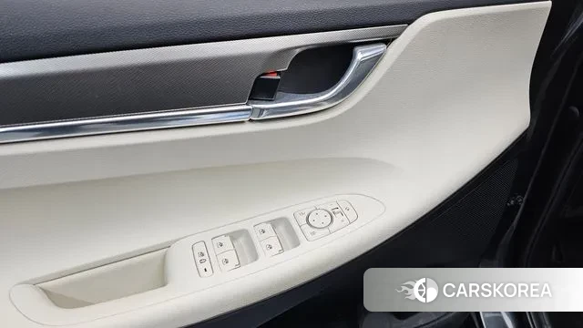 Hyundai The New Grandeur IG Hybrid id 3777121 из Кореи 8