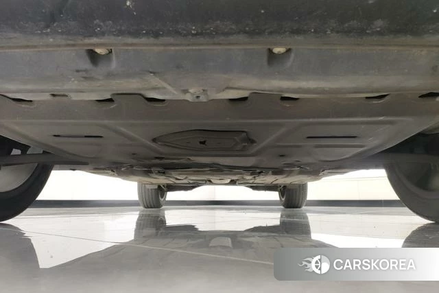 Audi Q2L id 4213878 из Китая 8