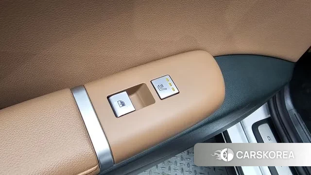 Hyundai Grandeur (GN7) id 3758702 из Кореи 8