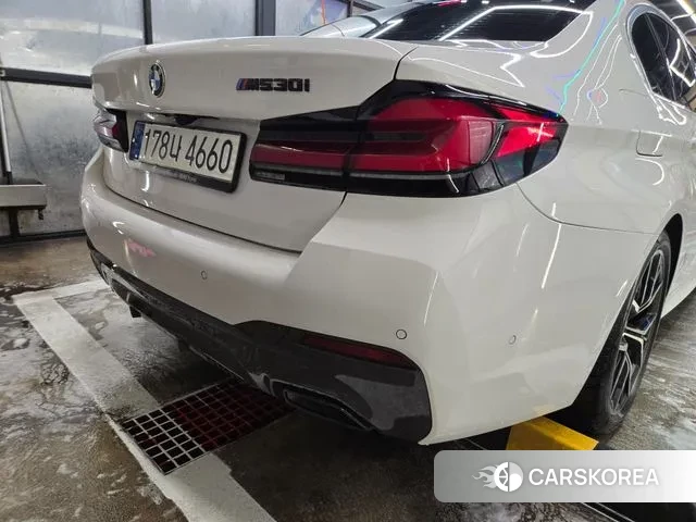 BMW 5 Series (G30) id 2997739 из Кореи 8