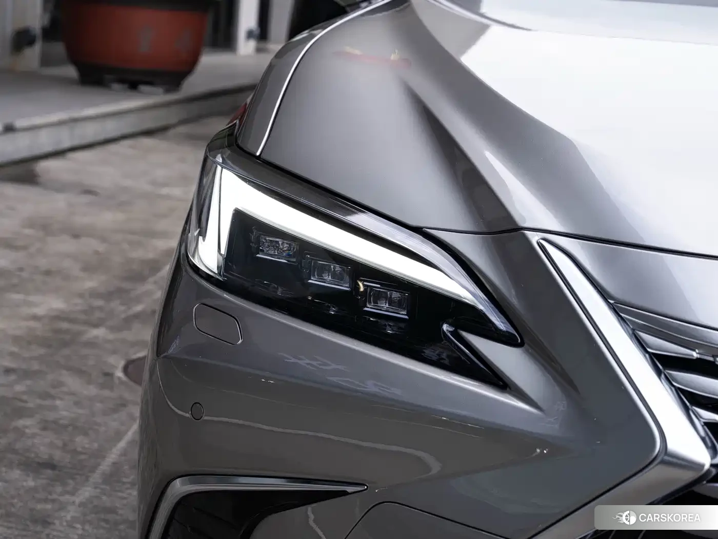 Lexus ES id 4606906 из Китая 8