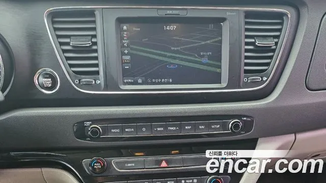 Kia All New Carnival id 2609702 из Кореи 8