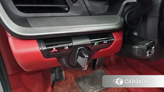 Porsche 911(992) id 2980599 из Кореи 8