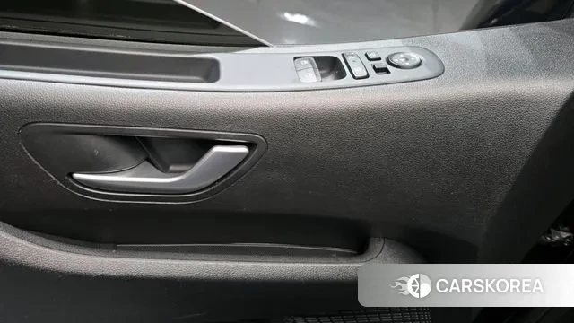 Hyundai Staria id 3619784 из Кореи 8