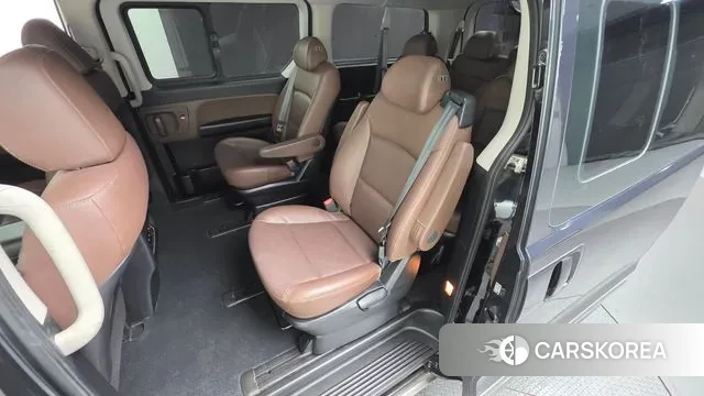 Hyundai The New Grand Starex id 3698163 из Кореи 8