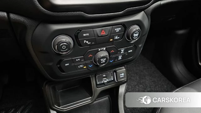 Jeep Renegade id 4427686 из Кореи 8