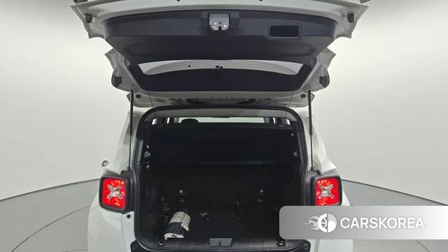 Jeep Renegade id 4536179 из Кореи 8