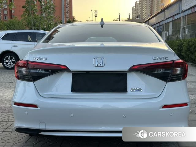 Honda Civic id 4272185 из Китая 8