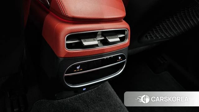 Genesis GV70 id 4444830 из Кореи 8