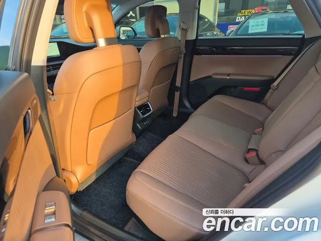 Hyundai Grandeur Hybrid (GN7) id 2431671 из Кореи 8