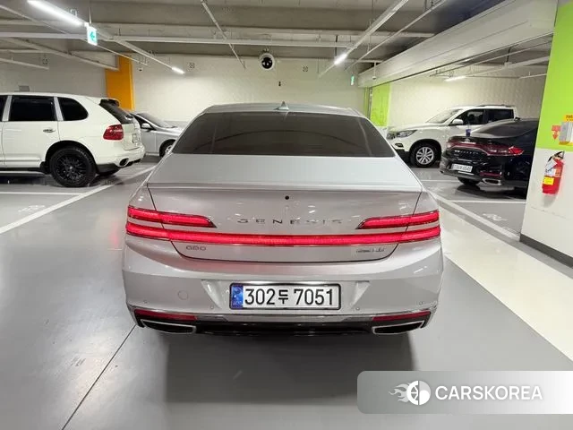 Genesis G90 id 3407980 из Кореи 8