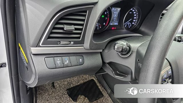 Hyundai Avante AD id 4574415 из Кореи 8