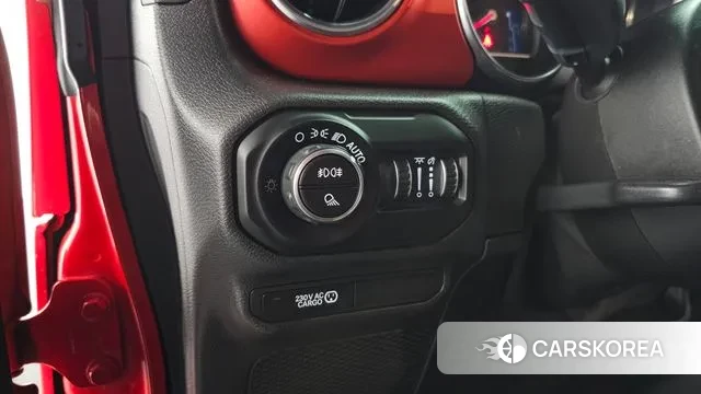 Jeep Gladiator (JT) id 3417017 из Кореи 8