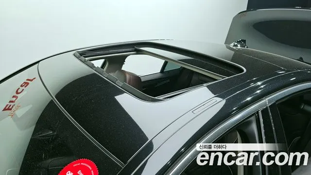 BMW 5 Series (G30) id 2298909 из Кореи 8