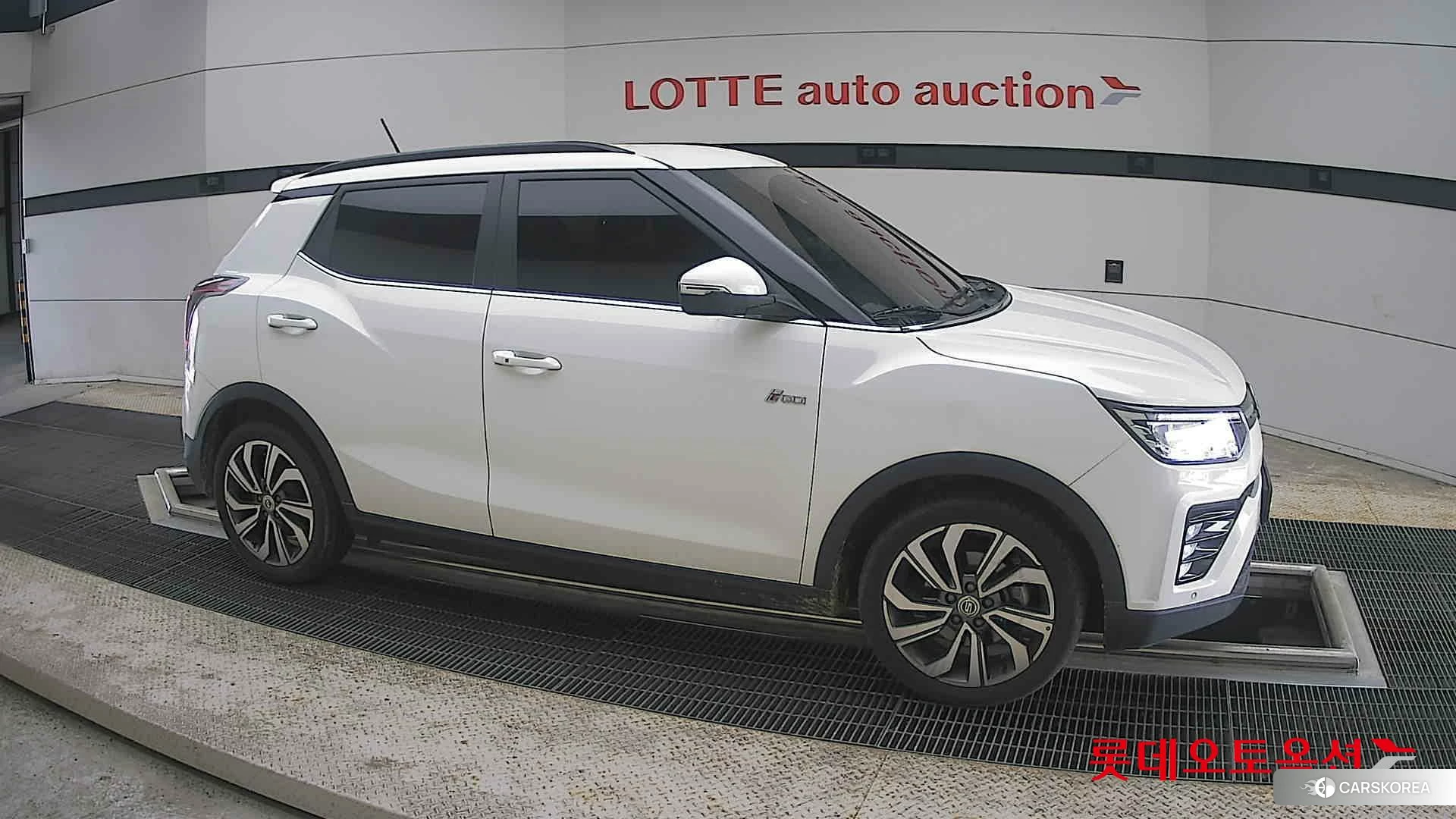 SsangYong Tivoli id 4289664 из Кореи 8