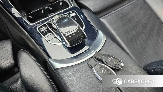 Mercedes-Benz C-Class W205 id 4448182 из Кореи 8