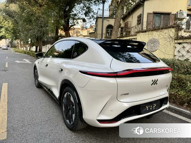 Zhiji Automobile Zhiji LS7 id 3993390 из Китая 8
