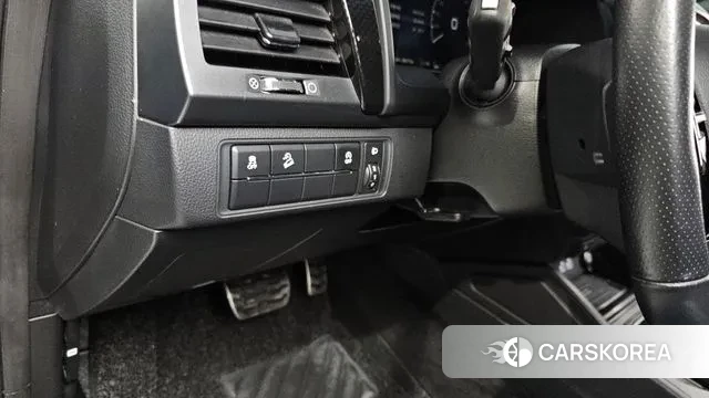 Ssangyong The New Rexton Sports Cannes id 3639923 из Кореи 8