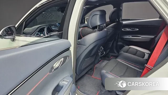 Genesis GV70 id 3438655 из Кореи 8