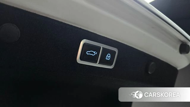 Hyundai Grandeur Hybrid (GN7) id 4623042 из Кореи 8