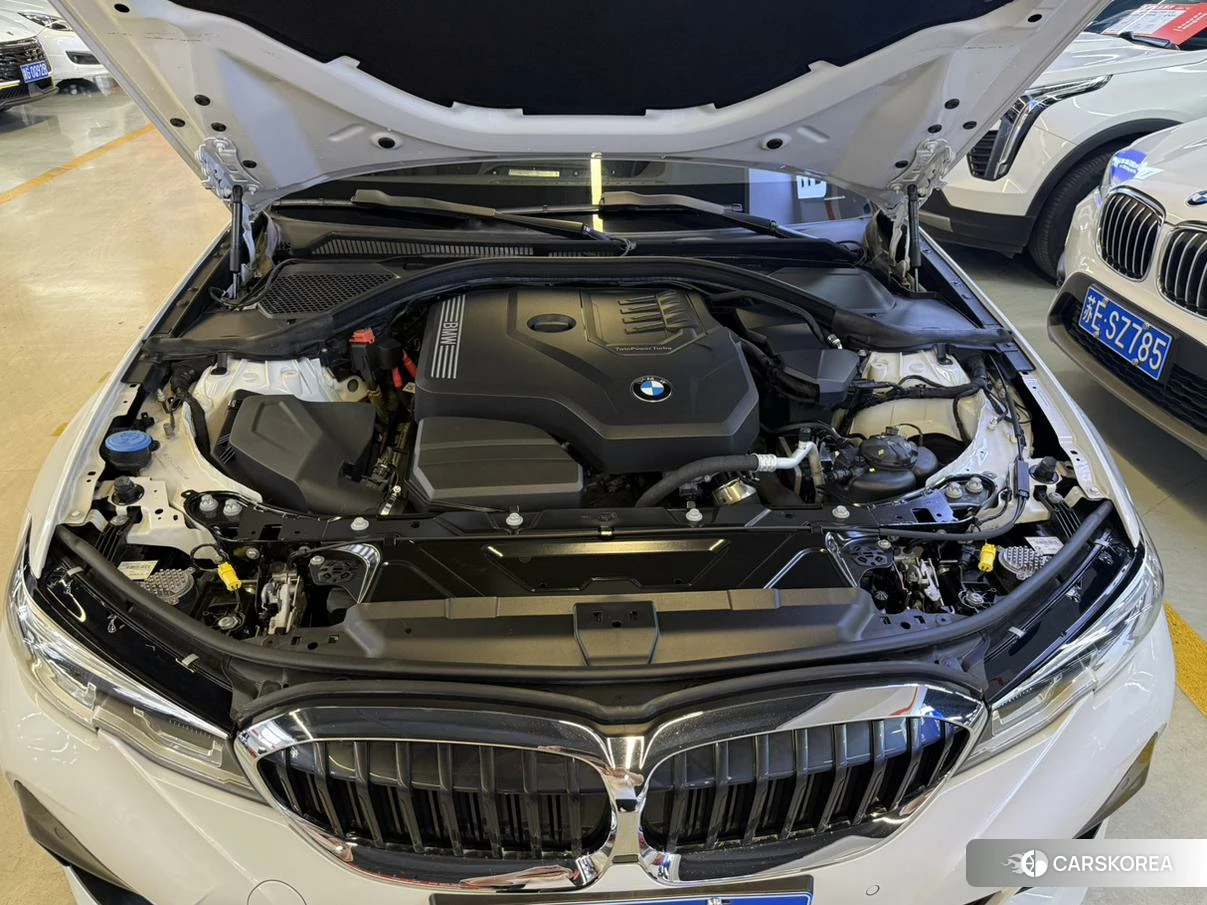 BMW 3 series id 4407186 из Китая 8