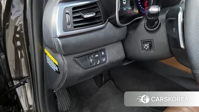 Genesis G70 id 3444753 из Кореи 8