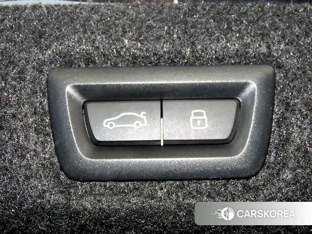 BMW 5 Series (G30) id 3914844 из Кореи 8