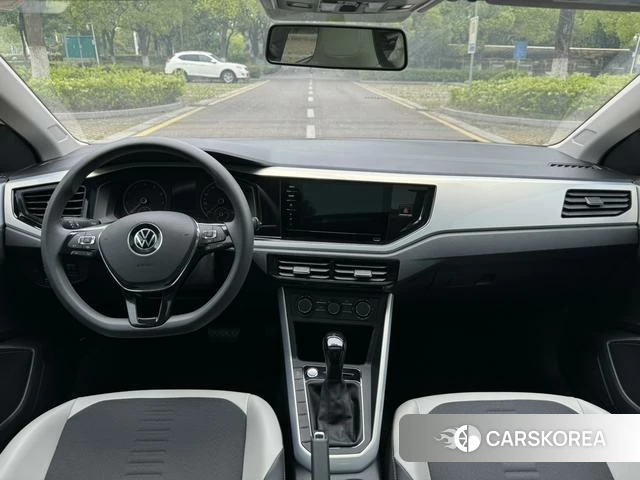 Volkswagen Polo id 4359108 из Китая 8