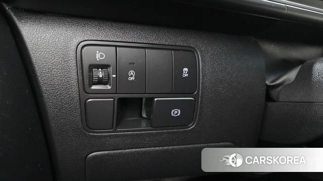 Hyundai Staria id 3841474 из Кореи 8