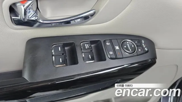 Kia The New Carnival id 2928375 из Кореи 8