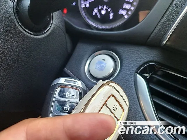 Hyundai Grandeur IG id 2813371 из Кореи 8