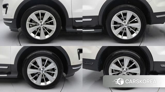 Ford Explorer id 3879983 из Кореи 8
