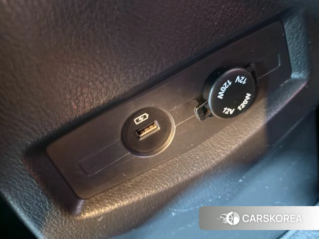 Ssangyong Korando Turismo id 4895551 из Кореи 8