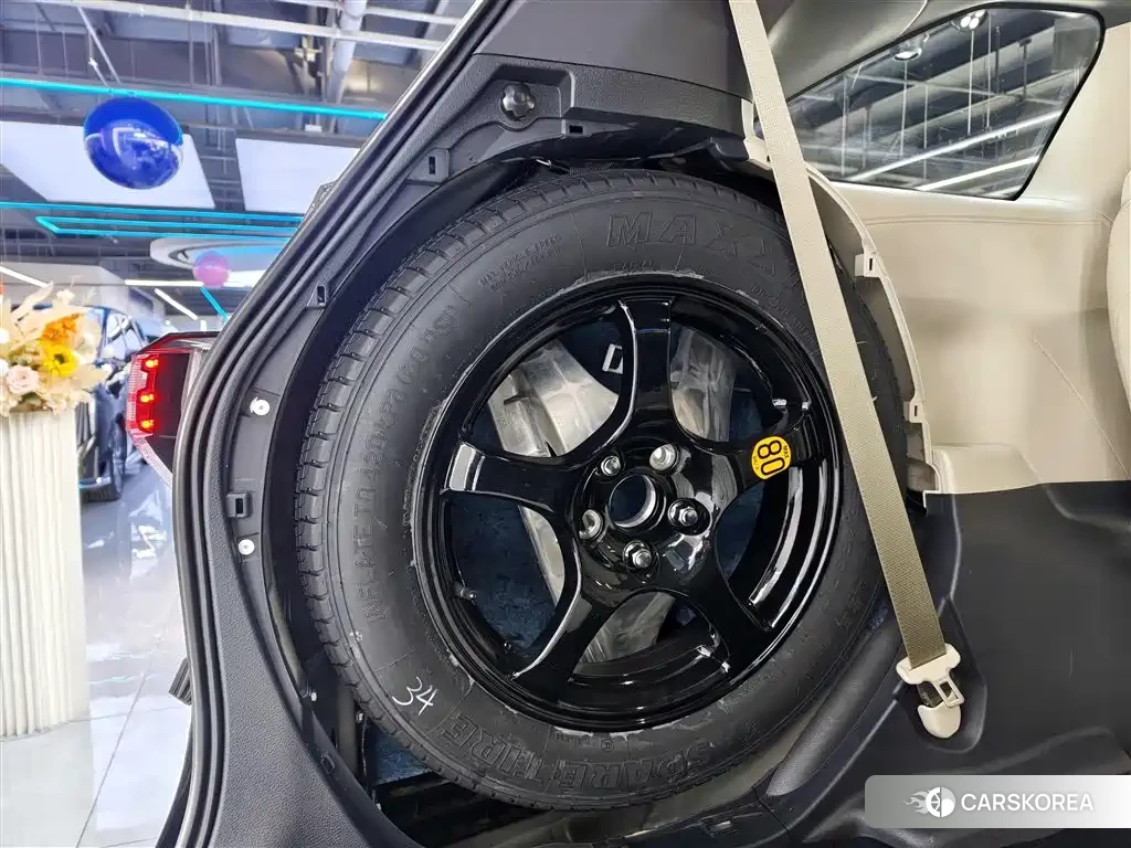 Toyota Sienna id 4546375 из Китая 8