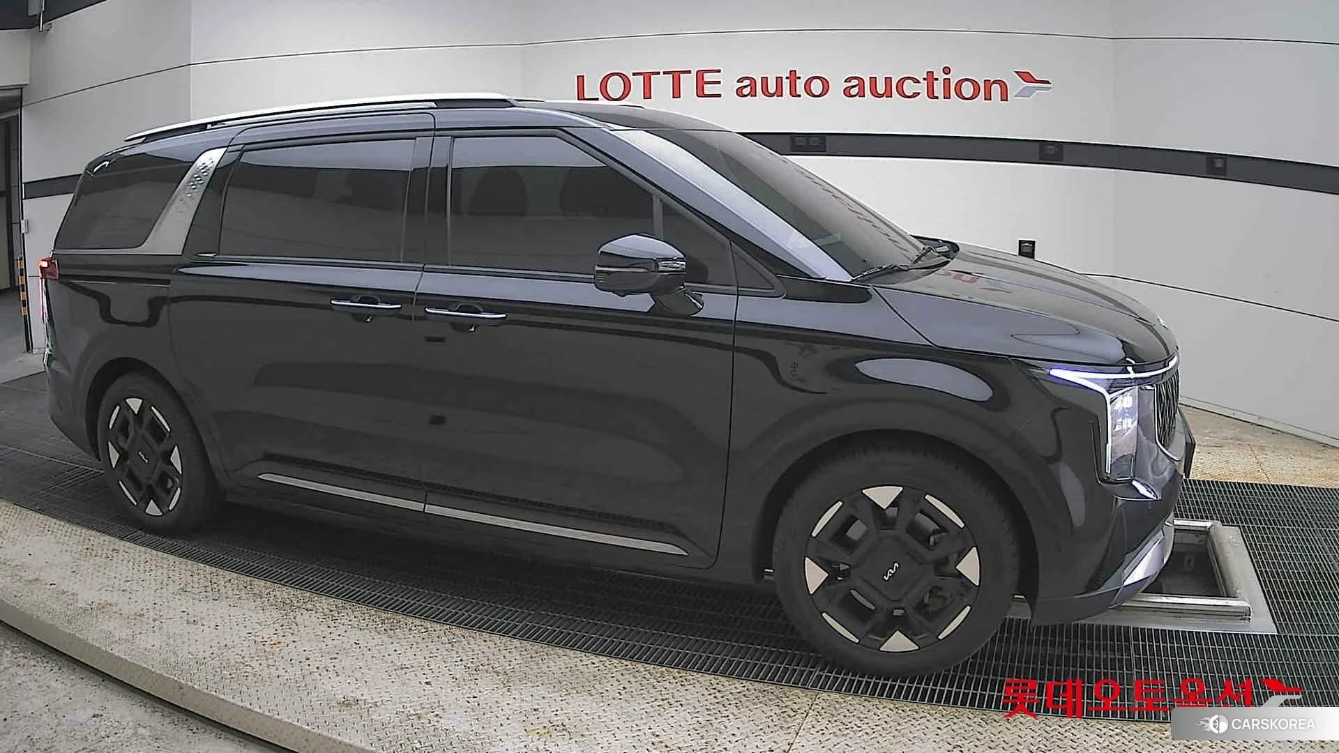 Kia Carnival id 4347352 из Кореи 8