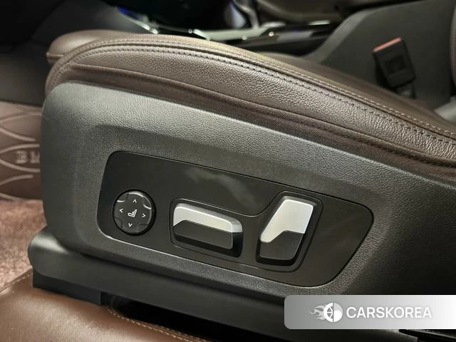 BMW X3 id 4321022 из Китая 8