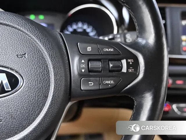 Kia The New Carnival id 3254309 из Кореи 8