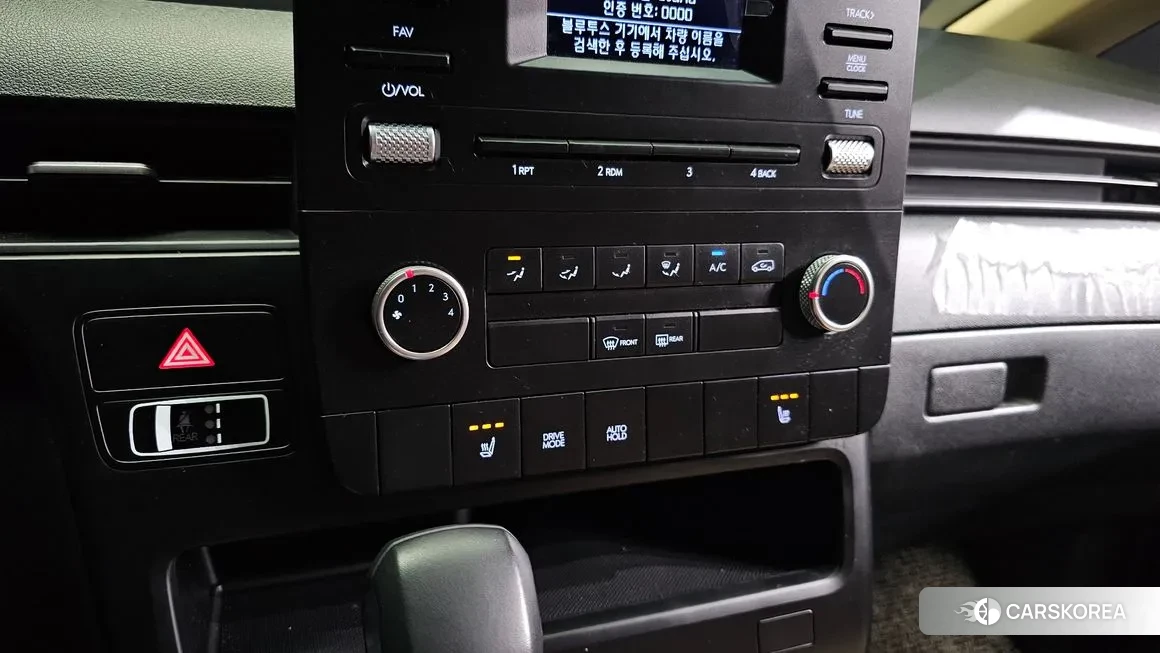 Hyundai Staria id 1688919 из Кореи 8