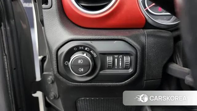 Jeep Wrangler (JL) id 3038687 из Кореи 8