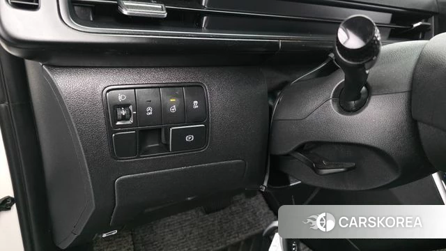 Hyundai Staria id 4302438 из Кореи 8