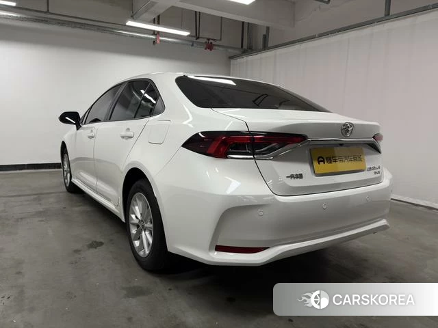 Toyota Corolla id 4394050 из Китая 8
