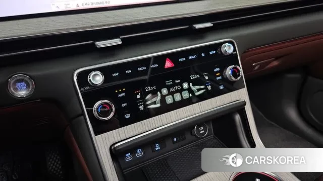 Genesis GV80 id 2883800 из Кореи 8